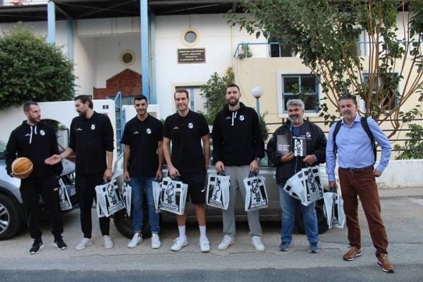 &Epsilon;&pi;ί&sigma;&kappa;&epsilon;&psi;&eta; &alpha;&gamma;ά&pi;&eta;&sigmaf; &alpha;&pi;&omicron; &tau;&omicron;&nu; &Omicron;&Phi;&Eta;