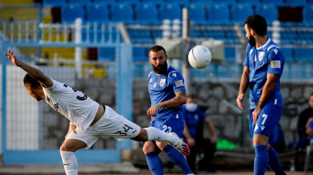&Xi;ό&rho;&kappa;&iota;&sigma;&epsilon; &tau;&eta;&nu; &kappa;&alpha;&tau;ά&rho;&alpha; &omicron; &Omicron;&Phi;&Eta;-&Nu;ί&kappa;&eta; &mu;&epsilon;&tau;ά &alpha;&pi;&omicron; &pi;&omicron;&lambda;ύ &kappa;&alpha;&iota;&rho;ό &mu;&epsilon; &pi;&alpha;&lambda;&iota;&kappa;&alpha;&rho;ί&sigma;&iota;&omicron; &delta;&iota;&pi;&lambda;ό &sigma;&tau;&eta; &Lambda;&alpha;&mu;ί&alpha; (1-2)