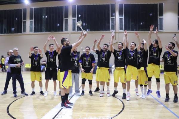 &Mu;&pi;ά&sigma;&kappa;&epsilon;&tau;: &Xi;&alpha;&nu;ά &sigma;&tau;&omicron; &tau;&omicron;&pi;&iota;&kappa;ό &omicron; &Epsilon;&rho;&gamma;&omicron;&tau;έ&lambda;&eta;&sigmaf;, &pi;&rho;&omega;&tau;&alpha;&theta;&lambda;&eta;&tau;έ&sigmaf; &kappa;&alpha;&iota; ά&nu;&omicron;&delta;&omicron;&sigmaf; &sigma;&tau;&eta;&nu; &Gamma;' &Epsilon;&theta;&nu;&iota;&kappa;ή, &tau;&alpha; &Chi;&alpha;&nu;&iota;ά
