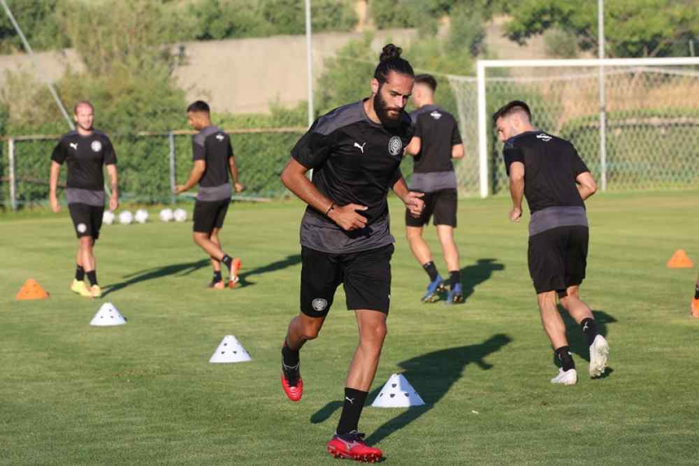 &Eta; "&pi;&rho;ώ&tau;&eta;" &tau;&omicron;&upsilon; &Sigma;&epsilon;&lambda;ί&mu;&omicron;&beta;&iota;&tau;&sigmaf; &kappa;&alpha;&iota; &mu;&iota;&alpha; ...&epsilon;&pi;&iota;&sigma;&tau;&rho;&Omicron;&Phi;&Eta;
