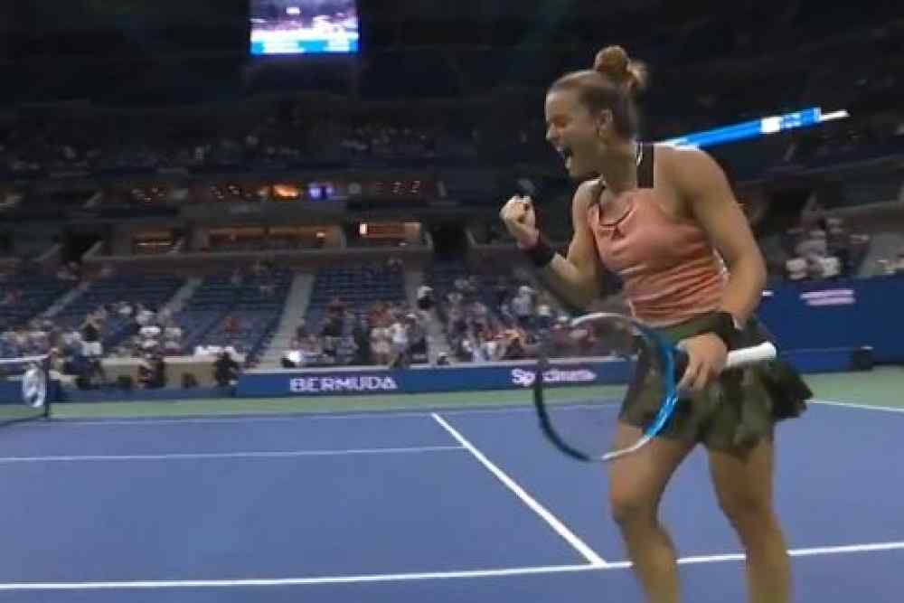 &Sigma;&pi;&omicron;&upsilon;&delta;&alpha;ί&alpha; &Sigma;ά&kappa;&kappa;&alpha;&rho;&eta;-&Pi;έ&rho;&alpha;&sigma;&epsilon; &sigma;&tau;&omicron;&upsilon;&sigmaf; 8 &tau;&omicron;&upsilon; US OPEN