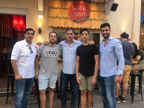 &Mu;&iota;&alpha; &sigma;&upsilon;&nu;&epsilon;&rho;&gamma;&alpha;&sigma;ί&alpha; &mu;&epsilon; &chi;&rho;ώ&mu;&alpha;...&alpha;&theta;&lambda;&eta;&tau;&iota;&kappa;ό &sigma;&tau;&omicron; &Rho;έ&theta;&upsilon;&mu;&nu;&omicron;! (&Phi;&Omega;&Tau;&Omicron;&Gamma;&Rho;&Alpha;&Phi;&Iota;&Epsilon;&Sigma;)