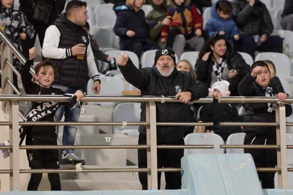 "&Alpha;&epsilon;&rho;&omicron;&mu;&alpha;&chi;ί&alpha;" &sigma;&tau;&omicron; &Pi;&alpha;&gamma;&kappa;&rho;ή&tau;&iota;&omicron;, &gamma;&iota;&alpha; &mu;&iota;&alpha; &theta;έ&sigma;&eta; &sigma;&tau;&omicron;&nu; &tau;&epsilon;&lambda;&iota;&kappa;ό