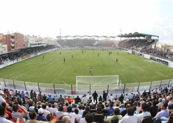 &Eta; &kappa;ά&rho;&tau;&alpha; &phi;&iota;&lambda;ά&theta;&lambda;&omicron;&upsilon;, &omicron; &Epsilon;&rho;&alpha;&sigma;&iota;&tau;έ&chi;&nu;&eta;&sigmaf; &Omicron;&Phi;&Eta; &kappa;&alpha;&iota; &mu;&epsilon;&rho;&iota;&kappa;έ&sigmaf; &alpha;&pi;&alpha;&rho;&alpha;ί&tau;&eta;&tau;&epsilon;&sigmaf; &delta;&iota;&epsilon;&upsilon;&kappa;&rho;&iota;&nu;ή&sigma;&epsilon;&iota;&sigmaf;