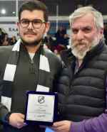 &Beta;&rho;&alpha;&beta;&epsilon;ύ&theta;&eta;&kappa;&epsilon; &eta; &omicron;&iota;&kappa;&omicron;&gamma;έ&nu;&epsilon;&iota;&alpha; &Kappa;&alpha;&rho;ά&tau;&zeta;&eta; &gamma;&iota;&alpha; &tau;&eta; &mu;&epsilon;&gamma;ά&lambda;&eta; &tau;&eta;&sigmaf; &pi;&rho;&omicron;&sigma;&phi;&omicron;&rho;ά &sigma;&tau;&omicron; &tau;&mu;ή&mu;&alpha; &mu;&pi;ά&sigma;&kappa;&epsilon;&tau; &kappa;&alpha;&iota; &tau;&omicron;&nu; &Epsilon;&rho;&alpha;&sigma;&iota;&tau;έ&chi;&nu;&eta; &Omicron;&Phi;&Eta;