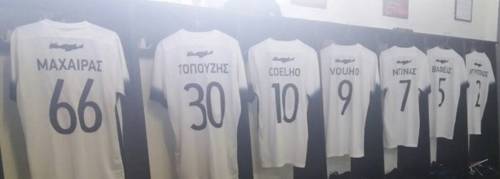 &Beta;&omicron;&upsilon;ό &tau;&omicron; 9, &Kappa;&omicron;έ&lambda;&iota;&omicron; &tau;&omicron; 10!