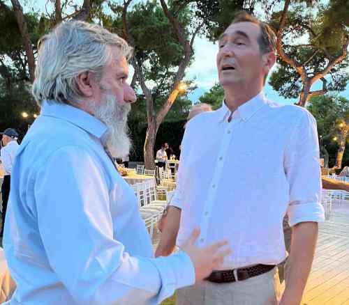 A&mu;&omicron;&iota;&beta;&alpha;ί&alpha; &epsilon;&kappa;&tau;ί&mu;&eta;&sigma;&eta;