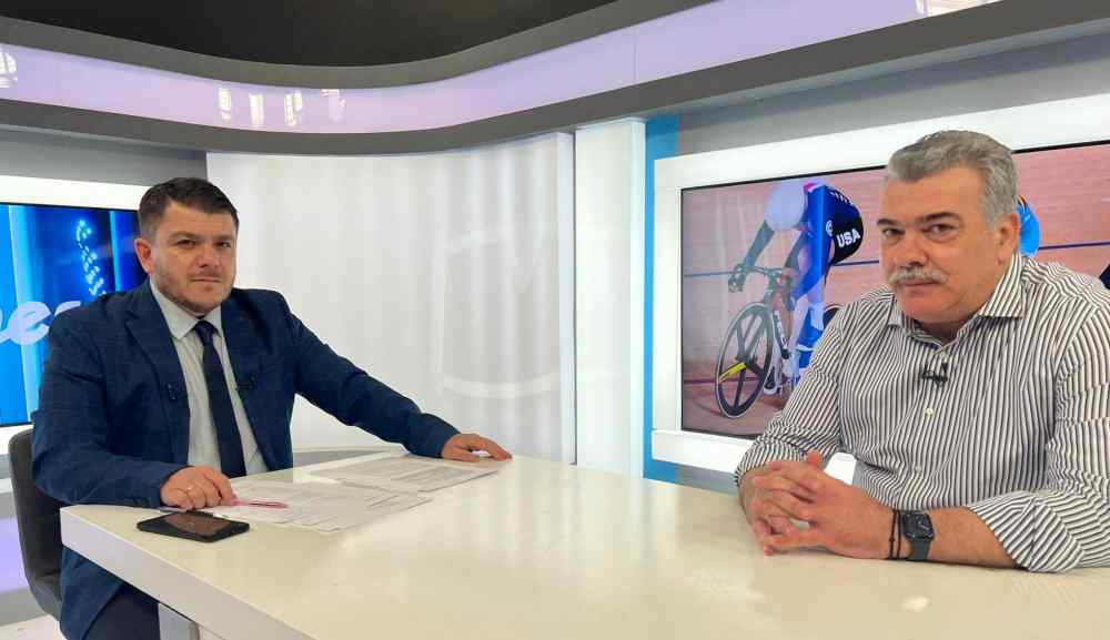 &Alpha;&pi;&omicron;&kappa;&alpha;&lambda;&upsilon;&pi;&tau;&iota;&kappa;ό&sigmaf; &omicron; &Gamma;&iota;ώ&rho;&gamma;&omicron;&sigmaf; &Lambda;έ&lambda;&epsilon;&kappa;&alpha;&sigmaf;: "&Omicron; &Pi;&Omicron;&Alpha; &epsilon;&lambda;&pi;ί&zeta;&epsilon;&iota; &sigma;&epsilon; &mu;&iota;&alpha; &alpha;&nu;&alpha;&delta;&iota;ά&rho;&theta;&rho;&omega;&sigma;&eta;" (VIDEO)