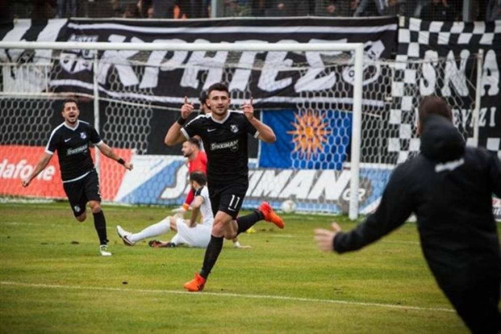&Mu;&epsilon; &tau;&iota;&sigmaf; &mu;&epsilon;&tau;&alpha;&gamma;&rho;&alpha;&phi;έ&sigmaf; &kappa;&alpha;&iota; &sigma;&tau;ό&chi;&omicron; &tau;&omicron; 5&Chi;5 &sigma;&tau;&eta; &Lambda;ά&rho;&iota;&sigma;&alpha; &omicron; &Omicron;&Phi;&Eta;!
