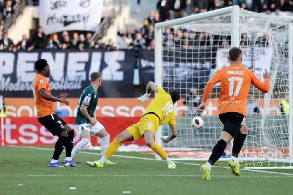 A&nu;&omicron;&iota;&chi;&tau;ή &eta; &pi;&rho;ό&kappa;&rho;&iota;&sigma;&eta;: To 1-1 &tau;&omicron;&upsilon; &Omicron;&Phi;&Eta; &mu;&epsilon; &tau;&omicron;&nu; &Lambda;&epsilon;&beta;&alpha;&delta;&epsilon;&iota;&alpha;&kappa;ό (VIDEOS)