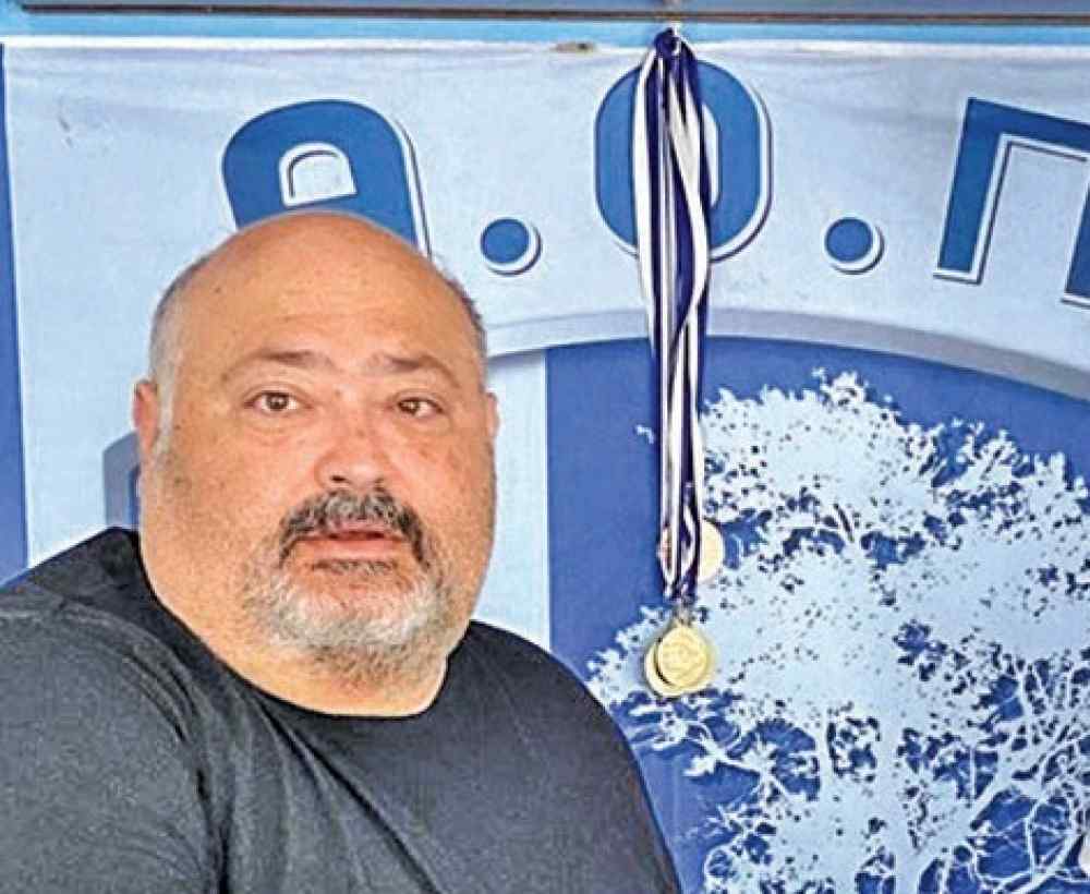 &Alpha;&sigma;&alpha;&rho;&gamma;&iota;&omega;&tau;ά&kappa;&eta;&sigmaf;: "&Delta;&epsilon;&nu; &theta;&alpha; &rho;ί&xi;&omega; &tau;&eta;&nu; &omicron;&mu;ά&delta;&alpha; &mu;&omicron;&upsilon; &sigma;&tau;&alpha; &chi;&alpha;&rho;&tau;&iota;ά &gamma;&iota;&alpha; &tau;&omicron; &kappa;&alpha;&pi;&rho;ί&tau;&sigma;&iota;&omicron; &kappa;ά&pi;&omicron;&iota;&omega;&nu;"