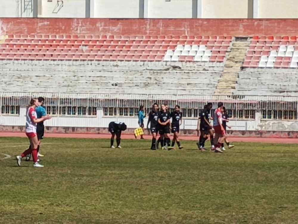 &Nu;ί&kappa;&eta; &mu;&epsilon; &pi;&omicron;&lambda;&lambda;ά &kappa;έ&rho;&delta;&eta; &gamma;&iota;&alpha; &tau;&alpha; &kappa;&omicron;&rho;ί&tau;&sigma;&iota;&alpha; &tau;&omicron;&upsilon; &Omicron;&Phi;&Eta; &sigma;&tau;&omicron; &Beta;ό&lambda;&omicron; (0-2)