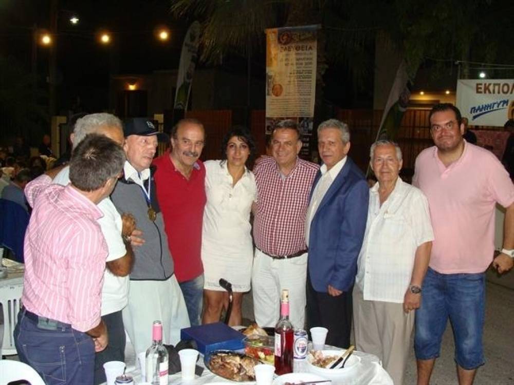 &Tau;&iota;&mu;ά&epsilon;&iota; &tau;&omicron;&nu; &Gamma;&kappa;έ&rho;&alpha;&rho;&nu;&tau; &eta; &Epsilon;&Pi;&Sigma;&Eta;