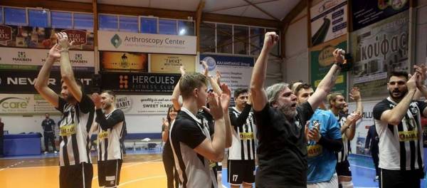 &Omicron;&iota; &pi;&rho;ώ&tau;&epsilon;&sigmaf; &sigma;&kappa;έ&psi;&epsilon;&iota;&sigmaf; &tau;&omicron;&upsilon; &Gamma;&iota;ά&nu;&nu;&eta; &Delta;&alpha;&nu;&delta;ά&lambda;&eta; &gamma;&iota;&alpha; &tau;&omicron;&nu; &Omicron;&Phi;&Eta; &tau;&eta;&sigmaf; Volley League