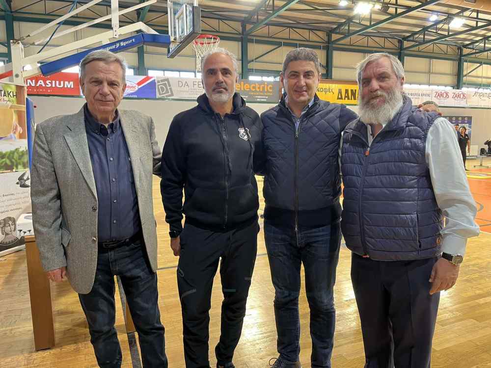 &Delta;&upsilon;&nu;&alpha;&mu;&iota;&kappa;ή &pi;&alpha;&rho;&omicron;&upsilon;&sigma;ί&alpha;