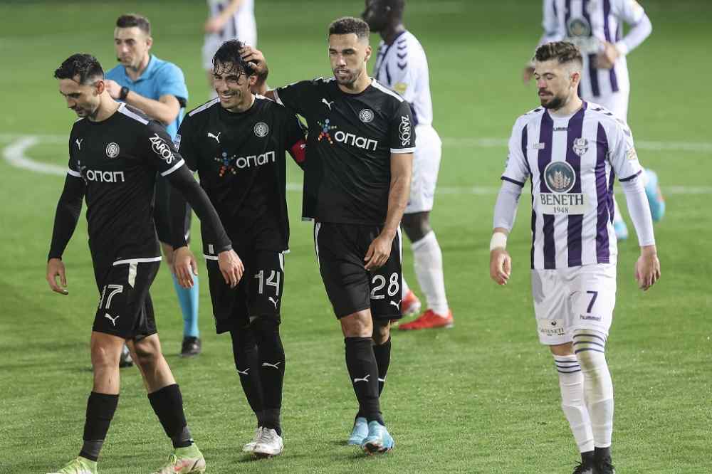 &Tau;&epsilon;&rho;&mu;ά&tau;&iota;&sigma;&epsilon; 6o&sigmaf;, &alpha;&lambda;&lambda;ά &delta;&epsilon;&nu; &mu;&pi;&omicron;&rho;&epsilon;ί &nu;&alpha; &pi;&alpha;&nu;&eta;&gamma;&upsilon;&rho;ί&sigma;&epsilon;&iota; (&alpha;&kappa;ό&mu;&eta;) &omicron; &Omicron;&Phi;&Eta;
