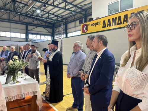 &Eta; &kappa;&alpha;&rho;&delta;&iota;ά &tau;&omicron;&upsilon; &Epsilon;&rho;&alpha;&sigma;&iota;&tau;έ&chi;&nu;&eta; &Omicron;&Phi;&Eta; &chi;&tau;ύ&pi;&eta;&sigma;&epsilon; &delta;&upsilon;&nu;&alpha;&tau;ά &sigma;&tau;&omicron;&nu; &epsilon;&tau;ή&sigma;&iota;&omicron; &Alpha;&gamma;&iota;&alpha;&sigma;&mu;ό &tau;&omega;&nu; &tau;&mu;&eta;&mu;ά&tau;&omega;&nu; (&Phi;&Omega;&Tau;&Omicron;&Gamma;&Rho;&Alpha;&Phi;&Iota;&Epsilon;&Sigma;)