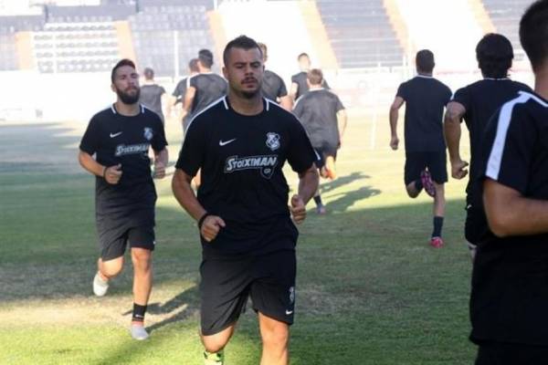 "&Nu;&omicron;&omicron;&tau;&rho;&omicron;&pi;ί&alpha; &nu;&iota;&kappa;&eta;&tau;ή &omicron; &Omicron;&Phi;&Eta;!"
