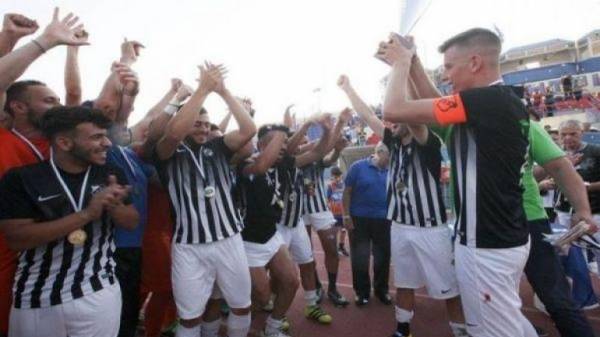&Omicron;&iota; &mu;ά&gamma;&kappa;&epsilon;&sigmaf; &tau;&omicron;&upsilon; &Omicron;&Phi;&Eta; &sigma;&eta;&kappa;ώ&nu;&omicron;&upsilon;&nu; &tau;&eta;&nu; &kappa;&omicron;ύ&pi;&alpha;! (VIDEO)