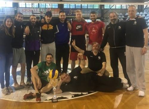 &Eta; ά&nu;&omicron;&delta;&omicron;&sigmaf; &tau;&omicron;&upsilon; &Omicron;&Phi;&Eta; &kappa;&alpha;&iota; &omicron;&iota; "&alpha;&phi;&alpha;&nu;&epsilon;ί&sigmaf; ή&rho;&omega;&epsilon;&sigmaf;"