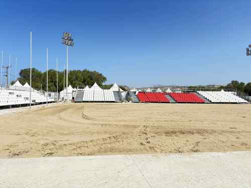 &Mu;ύ&rho;&iota;&sigma;&epsilon; ...&kappa;&alpha;&lambda;&omicron;&kappa;&alpha;ί&rho;&iota; &sigma;&tau;&omicron; Karteros Beach Sports Center