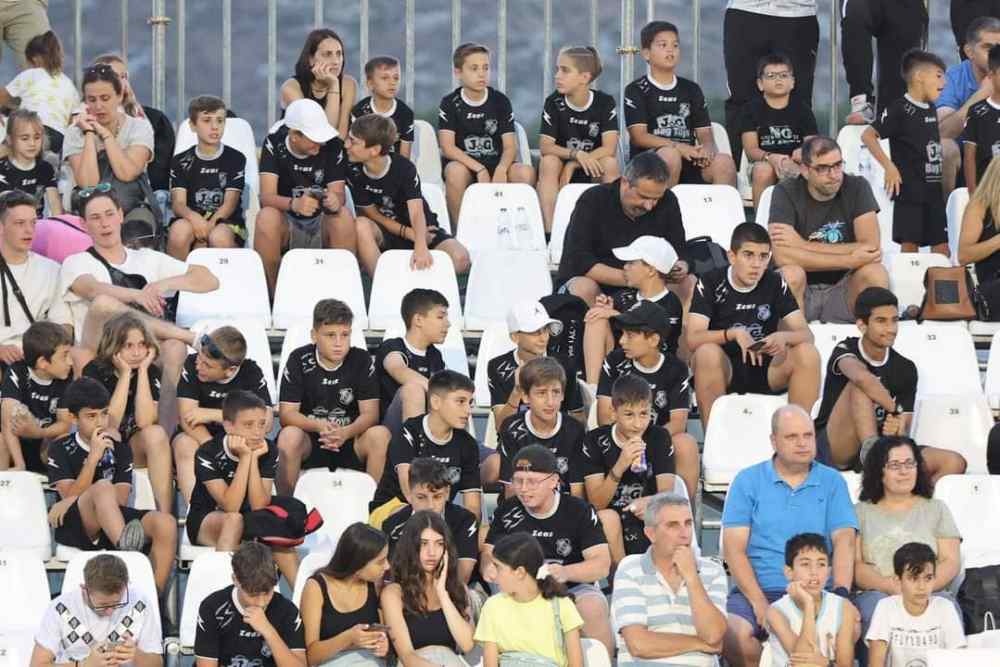 &Omicron;&Phi;&Eta;...&sigma;&tau;&eta;&nu; &tau;&epsilon;&lambda;&epsilon;&tau;ή έ&nu;&alpha;&rho;&xi;&eta;&sigmaf;