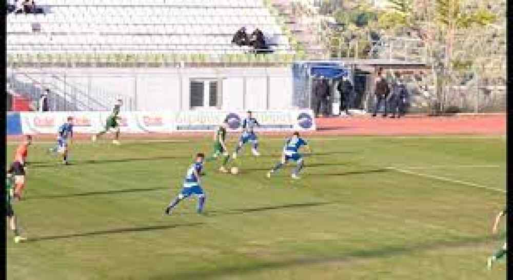 &Phi;&omega;&nu;ά&zeta;&omicron;&upsilon;&nu; &tau;&alpha; &Chi;&alpha;&nu;&iota;ά &gamma;&iota;&alpha; &tau;&omicron; &pi;έ&nu;&alpha;&lambda;&tau;&iota; (VIDEO)