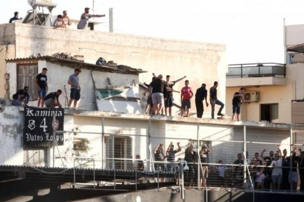 &Mu;&epsilon; &sigma;&upsilon;&nu;&theta;ή&mu;&alpha;&tau;&alpha; &kappa;&alpha;&iota; &tau;ύ&mu;&pi;&alpha;&nu;&alpha; &sigma;&tau;&iota;&sigmaf; &tau;&alpha;&rho;ά&tau;&sigma;&epsilon;&sigmaf; &omicron;&iota; &phi;ί&lambda;&alpha;&theta;&lambda;&omicron;&iota; &tau;&omicron;&upsilon; &Omicron;&Phi;&Eta;- &Eta; &nu;ί&kappa;&eta; ό&mu;&omega;&sigmaf; &delta;&epsilon;&nu; ή&rho;&theta;&epsilon;