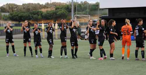 E&mu;&epsilon;&iota;&nu;&alpha;&nu; &sigma;&tau;&omicron; 1-1 &mu;&epsilon; &tau;&omicron;&nu; &Alpha;&sigma;&tau;έ&rho;&alpha; &tau;&alpha; &kappa;&omicron;&rho;ί&tau;&sigma;&iota;&alpha; &tau;&omicron;&upsilon; &Omicron;&Phi;&Eta; (VIDEOS)