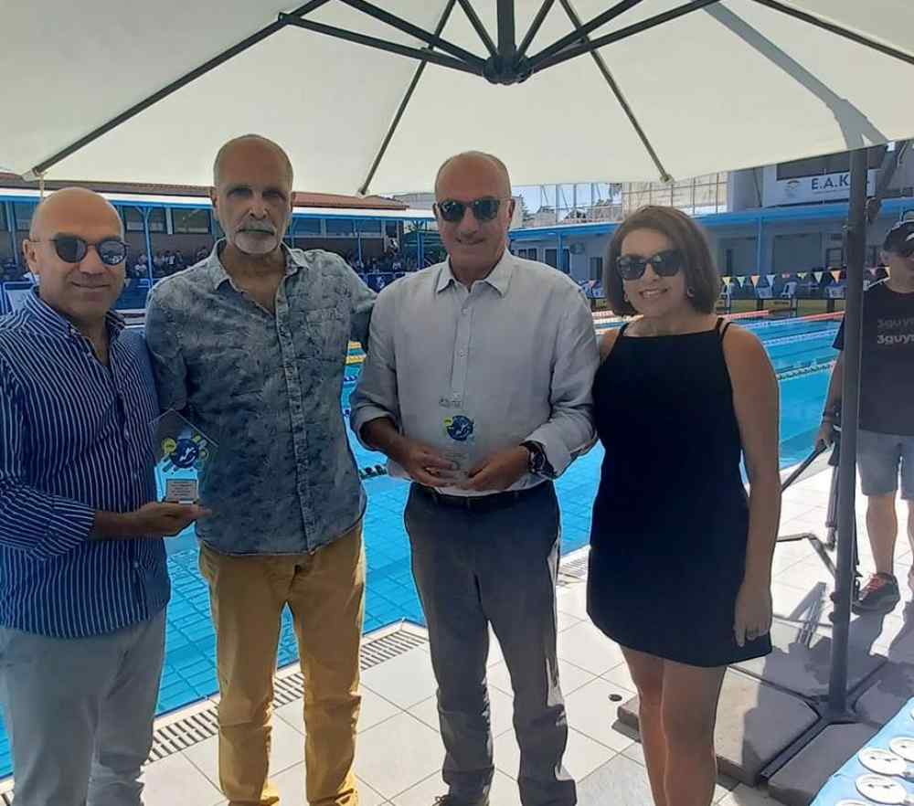 &Sigma;&tau;&eta;&nu; &Kappa;&rho;ή&tau;&eta;, &omicron; &pi;&rho;ό&epsilon;&delta;&rho;&omicron;&sigmaf; &tau;&eta;&sigmaf; &Kappa;&Omicron;&Epsilon; &Kappa;&upsilon;&rho;&iota;ά&kappa;&omicron;&sigmaf; &Gamma;&iota;&alpha;&nu;&nu;ό&pi;&omicron;&upsilon;&lambda;&omicron;&sigmaf;