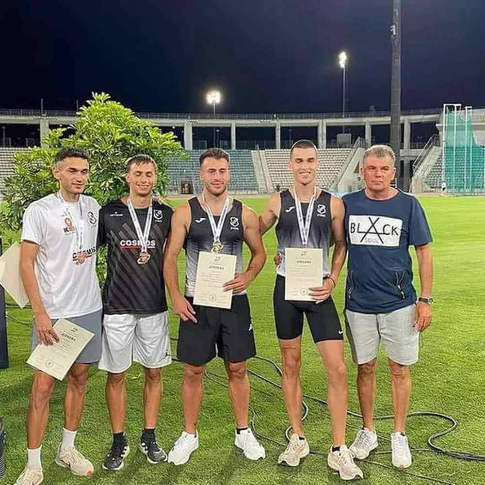 &Omicron;&iota; &tau;&rho;&omicron;&mu;&epsilon;&rho;&omicron;ί &sigma;&pi;&rho;ί&nu;&tau;&epsilon;&rho; &tau;&omicron;&upsilon; &Omicron;&Phi;&Eta;