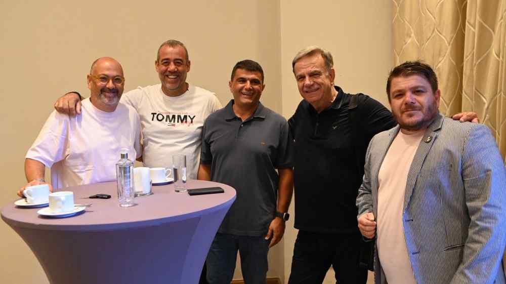 &Mu;&epsilon;&gamma;&alpha;&lambda;ύ&tau;&epsilon;&rho;&eta; &sigma;&tau;ή&rho;&iota;&xi;&eta; &sigma;&tau;&omicron;&nu; &Omicron;&Phi;&Eta;
