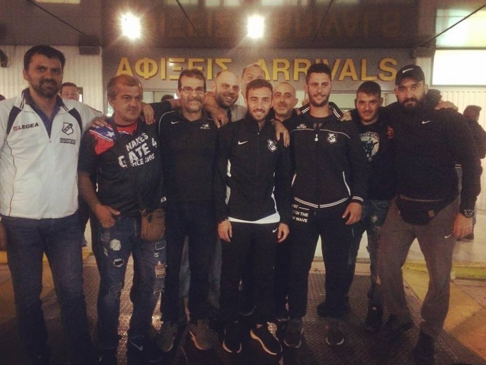 M&epsilon;&sigma;ά&nu;&upsilon;&chi;&tau;&alpha; &sigma;&tau;&omicron; &alpha;&epsilon;&rho;&omicron;&delta;&rho;ό&mu;&iota;&omicron;
