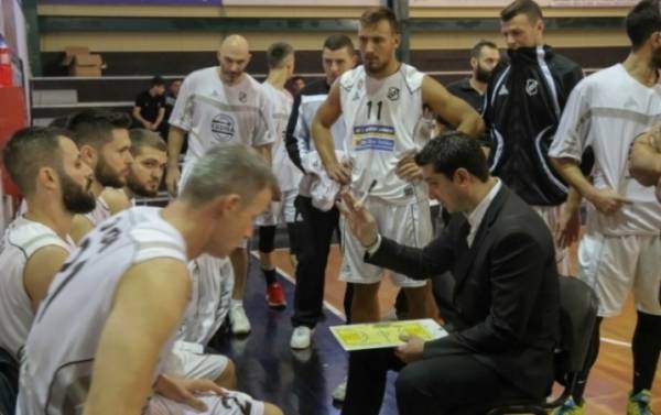 &Nu;ί&kappa;&eta; &kappa;&alpha;&iota; 8&eta; &theta;έ&sigma;&eta; &gamma;&iota;&alpha; &tau;&omicron; &mu;&pi;ά&sigma;&kappa;&epsilon;&tau; &tau;&omicron;&upsilon; &Omicron;&Phi;&Eta;