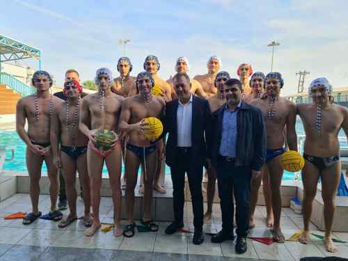 &Omicron; &Gamma;&iota;ά&nu;&nu;&eta;&sigmaf; &Beta;&rho;&omicron;ύ&tau;&sigma;&eta;&sigmaf; &alpha;&nu;&alpha;&kappa;&omicron;ί&nu;&omega;&sigma;&epsilon; &epsilon;&nu; ώ&rho;&alpha; &pi;&rho;&omicron;&pi;ό&nu;&eta;&sigma;&eta;&sigmaf; &sigma;&tau;&omicron;&upsilon;&sigmaf; &pi;&omicron;&lambda;ί&sigma;&tau;&epsilon;&sigmaf; &tau;&omicron;&upsilon; &Omicron;&Phi;&Eta; &tau;&eta;&nu; &kappa;&alpha;&tau;&alpha;&sigma;&kappa;&epsilon;&upsilon;ή &delta;&epsilon;ύ&tau;&epsilon;&rho;&eta;&sigmaf; &pi;&iota;&sigma;ί&nu;&alpha;&sigmaf;!