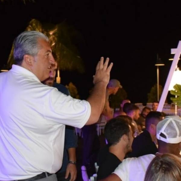 &Delta;&epsilon;ί&pi;&nu;&omicron; &epsilon;&nu;ό&tau;&eta;&tau;&alpha;&sigmaf; &kappa;&alpha;&iota; &mu;&epsilon;&tau;&alpha;&gamma;&rho;&alpha;&phi;&iota;&kappa;ά &tau;&epsilon;&tau;-&alpha;-&tau;&epsilon;&tau;