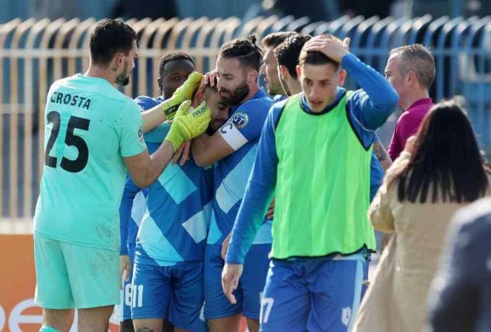 &Eta; &mu;&epsilon;&gamma;ά&lambda;&eta; &nu;ί&kappa;&eta; &tau;&omicron;&upsilon; &Eta;&rho;&omicron;&delta;ό&tau;&omicron;&upsilon; &epsilon;&pi;ί &tau;&eta;&sigmaf; &Kappa;&alpha;&lambda;&alpha;&mu;ά&tau;&alpha;&sigmaf; (VIDEO)