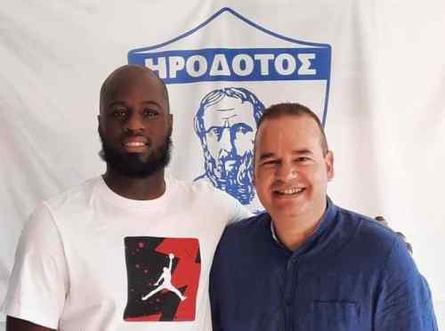 &Delta;&upsilon;&nu;&alpha;&tau;ή &omicron;&mu;ά&delta;&alpha; &chi;&tau;ί&zeta;&epsilon;&iota; &omicron; &Eta;&rho;ό&delta;&omicron;&tau;&omicron;&sigmaf;