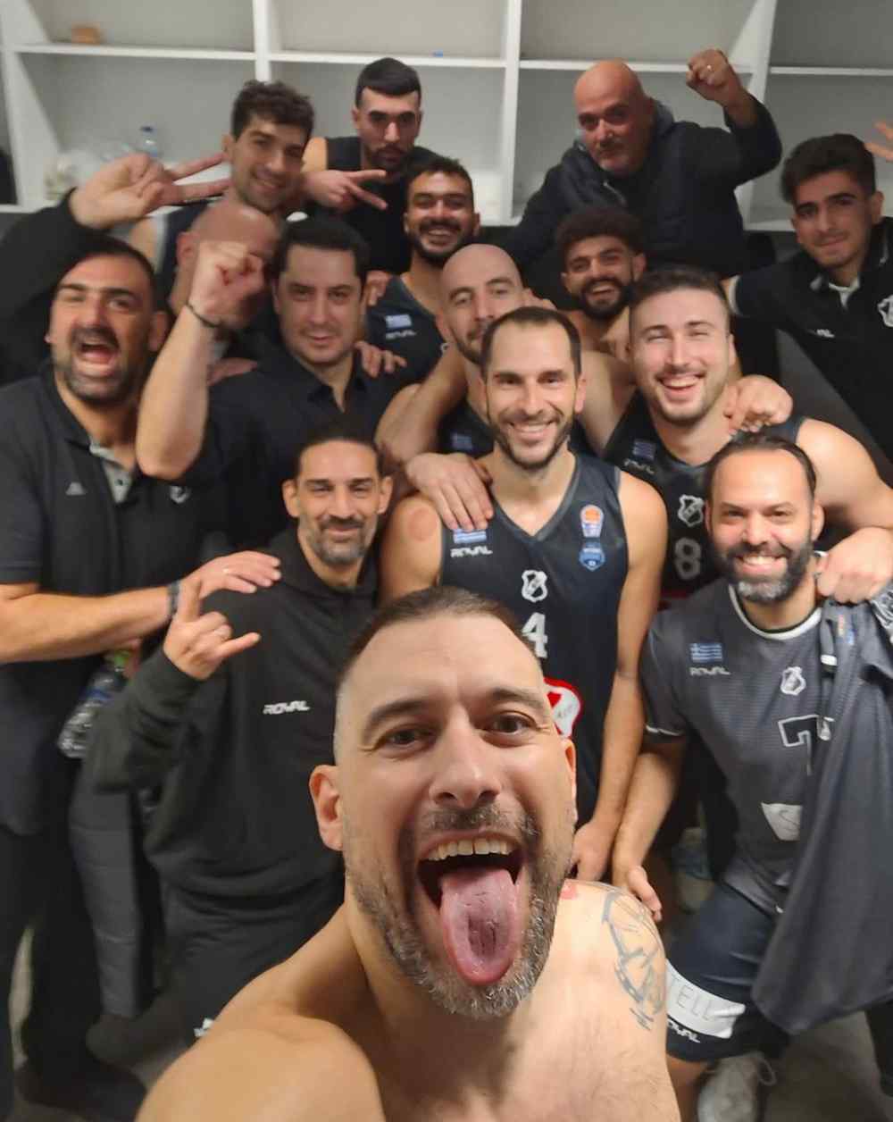 "&Mu;&pi;&alpha;&lambda;&omega;&theta;&iota;ά" &tau;&omicron;&upsilon; &Omicron;&Phi;&Eta; &sigma;&tau;&eta; &Delta;ά&phi;&nu;&eta;
