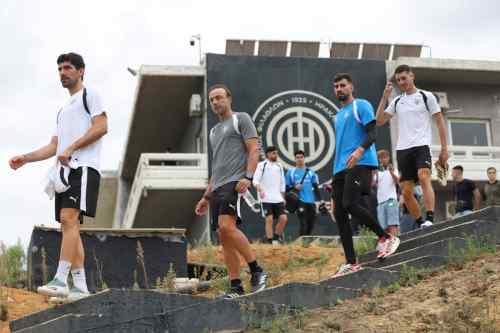 &Epsilon;&pi;&iota;&sigma;&tau;&rho;&Omicron;&Phi;&Eta; &sigma;&tau;&omicron; &gamma;ή&pi;&epsilon;&delta;&omicron;
