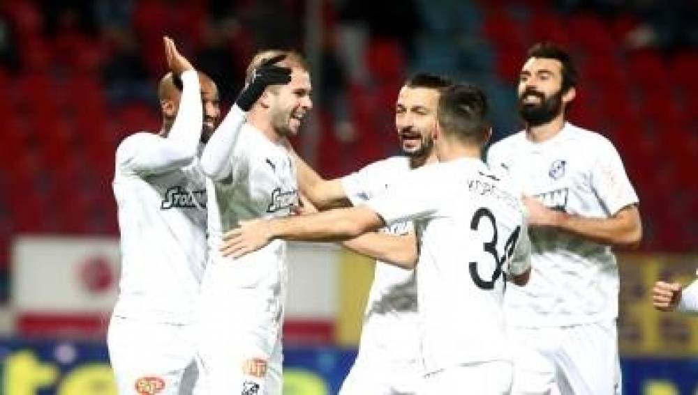 &Tau;&omicron; "&pi;ά&lambda;&iota; &kappa;&alpha;&lambda;ά" &tau;&omicron;&upsilon; &alpha;&nu;&alpha;&kappa;&omicron;&upsilon;&phi;&iota;&sigma;&mu;έ&nu;&omicron;&upsilon; &Kappa;&omicron;&upsilon;&tau;&rho;&omicron;&upsilon;&mu;&pi;ή