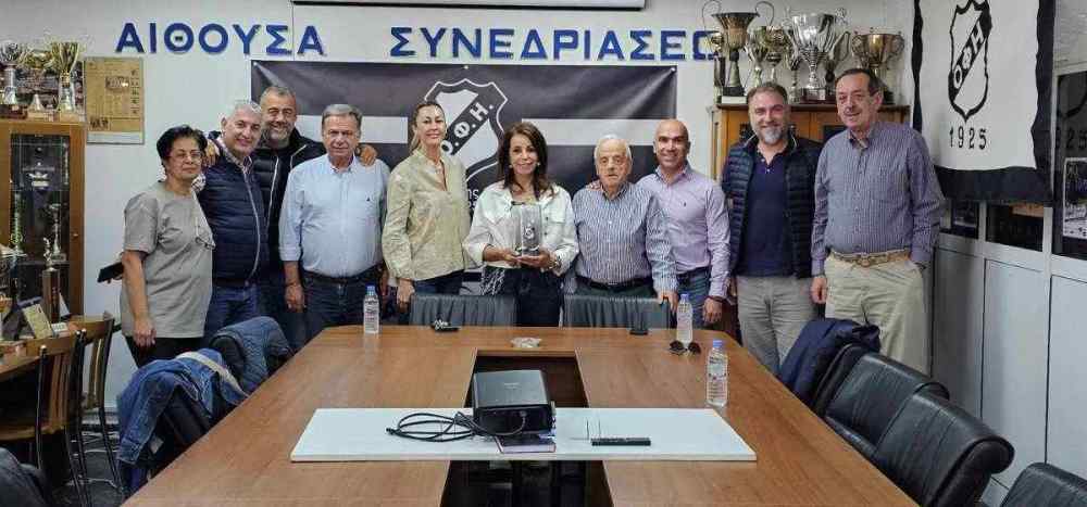 &Eta; &sigma;&pi;&omicron;&upsilon;&delta;&alpha;ί&alpha; &Beta;&omicron;ύ&lambda;&alpha; &Pi;&alpha;&tau;&omicron;&upsilon;&lambda;ί&delta;&omicron;&upsilon; &sigma;&tau;&alpha; &gamma;&rho;&alpha;&phi;&epsilon;ί&alpha; &tau;&omicron;&upsilon; &Epsilon;&rho;&alpha;&sigma;&iota;&tau;έ&chi;&nu;&eta; &Omicron;&Phi;&Eta;