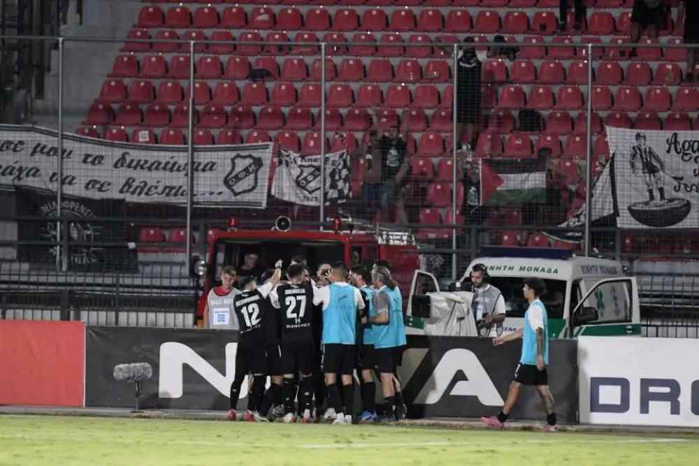 &Tau;&omicron; &delta;&iota;&pi;&lambda;ό &tau;&omicron;&upsilon; &Omicron;&Phi;&Eta; &sigma;&tau;&iota;&sigmaf; &Sigma;έ&rho;&rho;&epsilon;&sigmaf; (VIDEO)
