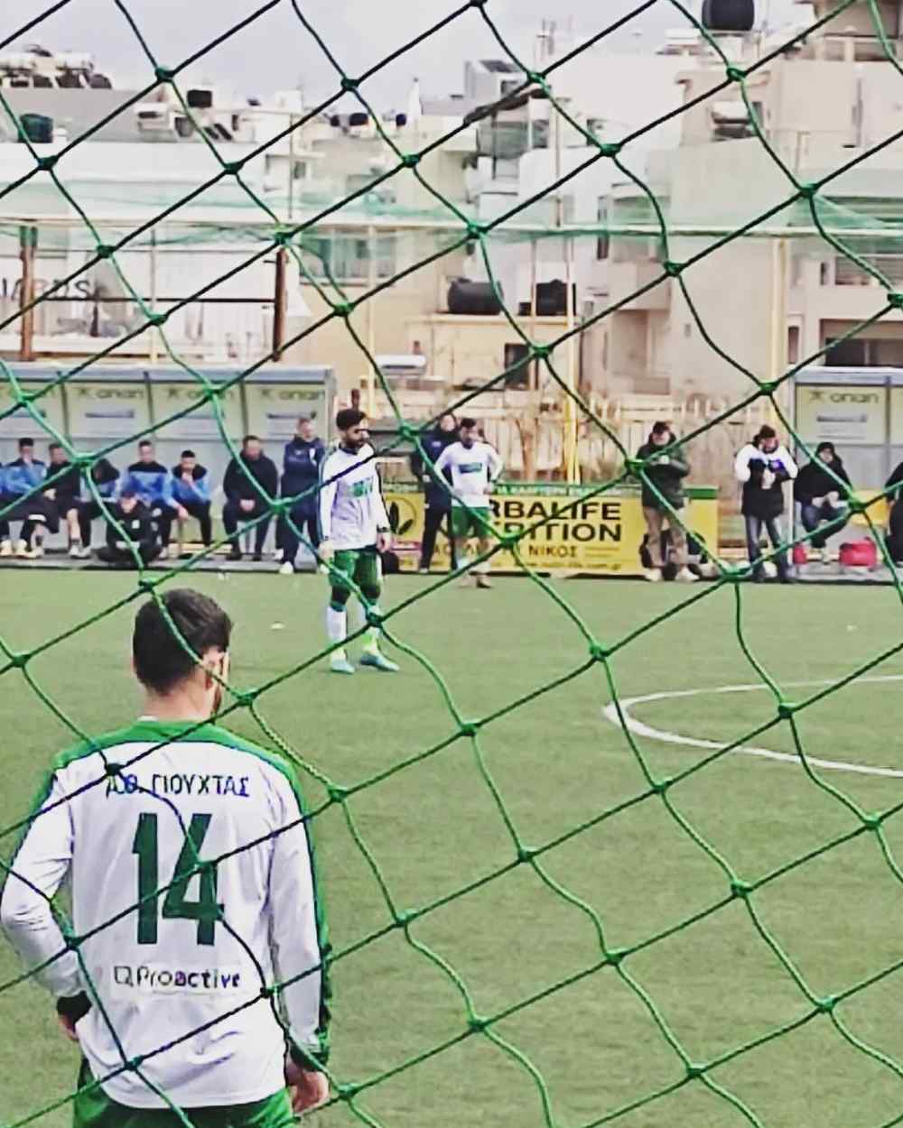 &Gamma;' &Epsilon;&theta;&nu;&iota;&kappa;ή: &Omicron;&nu;&epsilon;&iota;&rho;&alpha; &tau;ί&tau;&lambda;&omicron;&upsilon; &kappa;ά&nu;&omicron;&upsilon;&nu; &sigma;&tau;&omicron;&nu; &Gamma;&iota;&omicron;ύ&chi;&tau;&alpha;- &Mu;ό&nu;&omicron;&sigmaf; &pi;&rho;ώ&tau;&omicron;&sigmaf; &mu;&epsilon; &gamma;&kappa;&omicron;&lambda; &sigma;&tau;&eta;&nu; &epsilon;&kappa;&pi;&nu;&omicron;ή!