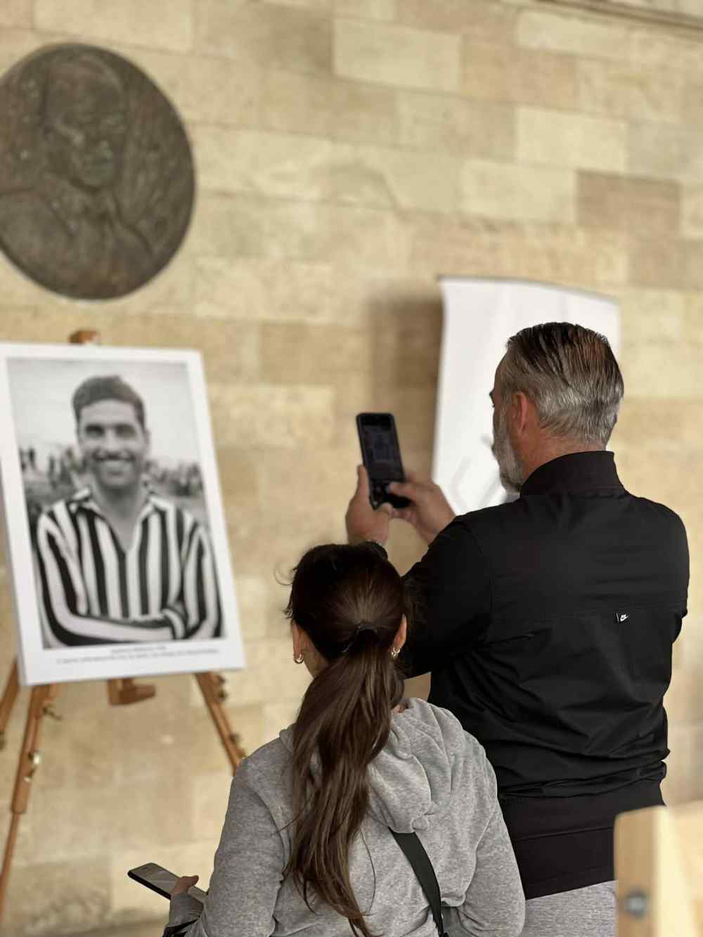 &Xi;&epsilon;&pi;έ&rho;&alpha;&sigma;&epsilon; &tau;&iota;&sigmaf; &pi;&rho;&omicron;&sigma;&delta;&omicron;&kappa;ί&epsilon;&sigmaf; &eta; έ&kappa;&theta;&epsilon;&sigma;&eta; &tau;&omicron;&upsilon; &Epsilon;&rho;&alpha;&sigma;&iota;&tau;έ&chi;&nu;&eta; &Omicron;&Phi;&Eta; &mu;&epsilon; &iota;&sigma;&tau;&omicron;&rho;&iota;&kappa;έ&sigmaf; &phi;&omega;&tau;&omicron;&gamma;&rho;&alpha;&phi;ί&epsilon;&sigmaf;  &sigma;&tau;&eta; &Lambda;ό&tau;&zeta;&iota;&alpha; (&Phi;&Omega;&Tau;&Omicron;&Gamma;&Rho;&Alpha;&Phi;&Iota;&Epsilon;&Sigma;+VIDEO)