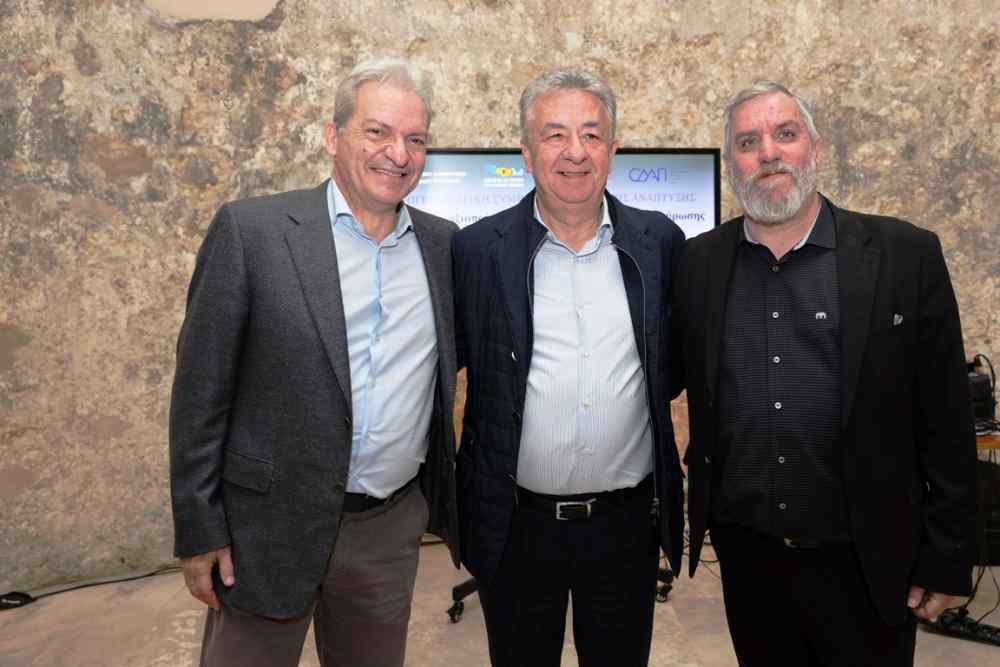 &Gamma;&iota;ά&nu;&nu;&eta;&sigmaf; &Delta;&alpha;&nu;&delta;ά&lambda;&eta;&sigmaf;: "&Mu;έ&sigma;&alpha; &alpha;&pi;&omicron; &alpha;&upsilon;&tau;ή&nu; &tau;&eta;&nu; έ&kappa;&theta;&epsilon;&sigma;&eta; &alpha;&nu;&alpha;&delta;&epsilon;&iota;&kappa;&nu;ύ&omicron;&upsilon;&mu;&epsilon; &tau;&omicron;&upsilon;&sigmaf; ή&rho;&omega;&epsilon;&sigmaf; &tau;&omicron;&upsilon; &Omicron;&Phi;&Eta;" (VIDEO)
