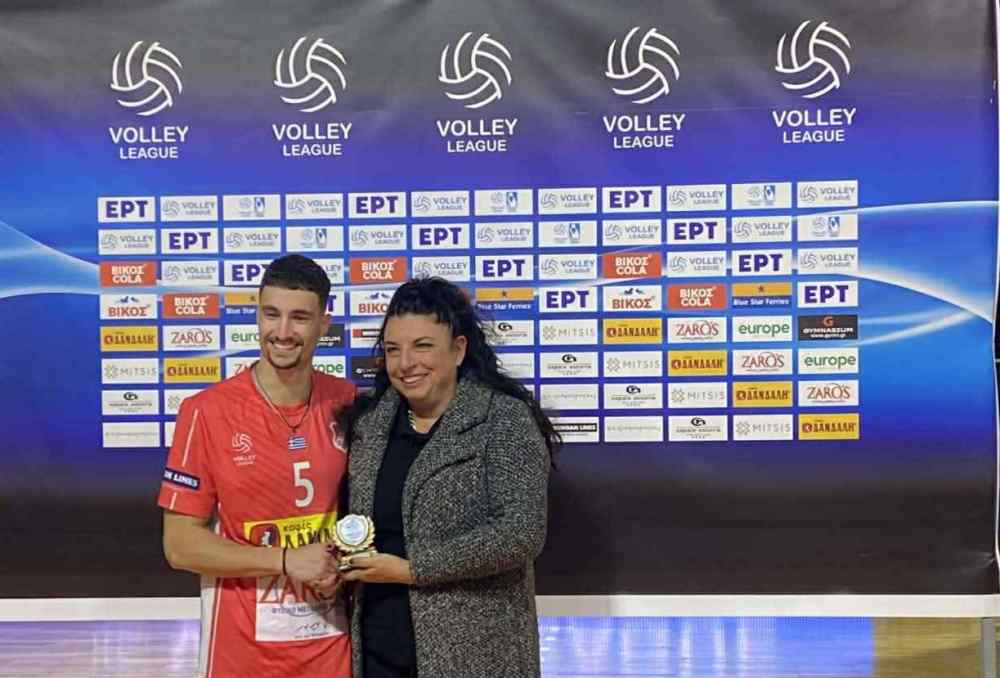 &Omicron; MVP &tau;&omicron;&upsilon; &Omicron;&Phi;&Eta;