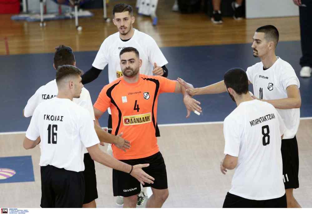 &Omicron; &alpha;&theta;&lambda;&eta;&tau;ή&sigmaf; &tau;&omicron;&upsilon; &Omicron;&Phi;&Eta; &pi;&omicron;&upsilon; &delta;&epsilon;&nu; &xi;έ&chi;&alpha;&sigma;&epsilon; &tau;&iota;&sigmaf; &phi;&omicron;&nu;&iota;&kappa;έ&sigmaf; &pi;&lambda;&eta;&mu;&mu;ύ&rho;&epsilon;&sigmaf; &sigma;&tau;&omicron; &Eta;&rho;ά&kappa;&lambda;&epsilon;&iota;&omicron;