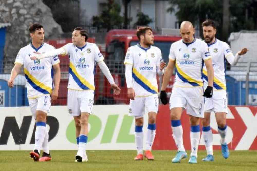 &Pi;&rho;&omicron;&beta;ά&delta;&iota;&sigma;&mu;&alpha; &epsilon;&xi;ά&delta;&alpha;&sigmaf; &omicron; &Alpha;&sigma;&tau;έ&rho;&alpha;&sigmaf;-&Delta;&epsilon;ί&tau;&epsilon; &gamma;&kappa;&omicron;&lambda; &alpha;&pi;&omicron; &tau;&alpha; &epsilon;&xi;' &alpha;&nu;&alpha;&beta;&omicron;&lambda;ή&sigmaf; &tau;&eta;&sigmaf; &Sigma;&omicron;ύ&pi;&epsilon;&rho; &Lambda;ί&gamma;&kappa; (VIDEOS)