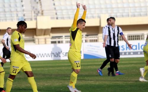 &Omicron; &Epsilon;&rho;&gamma;&omicron;&tau;έ&lambda;&eta;&sigmaf; &epsilon;ί&chi;&epsilon; &tau;&eta;&nu; &omicron;&upsilon;&sigma;ί&alpha; 2-0 &tau;&eta; &Delta;ό&xi;&alpha; &Delta;&rho;ά&mu;&alpha;&sigmaf;